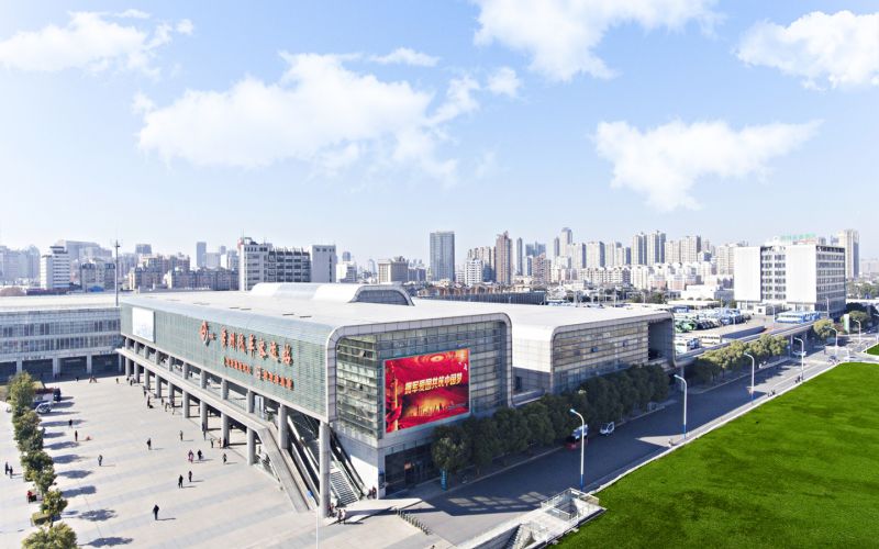 即日起，五一小長假汽車票開始預售